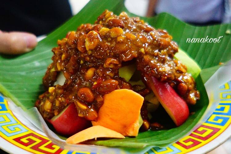 Rujak Kolam Medan Reviews User Reviews For Rujak Kolam Medan Mangga Dua Jakarta